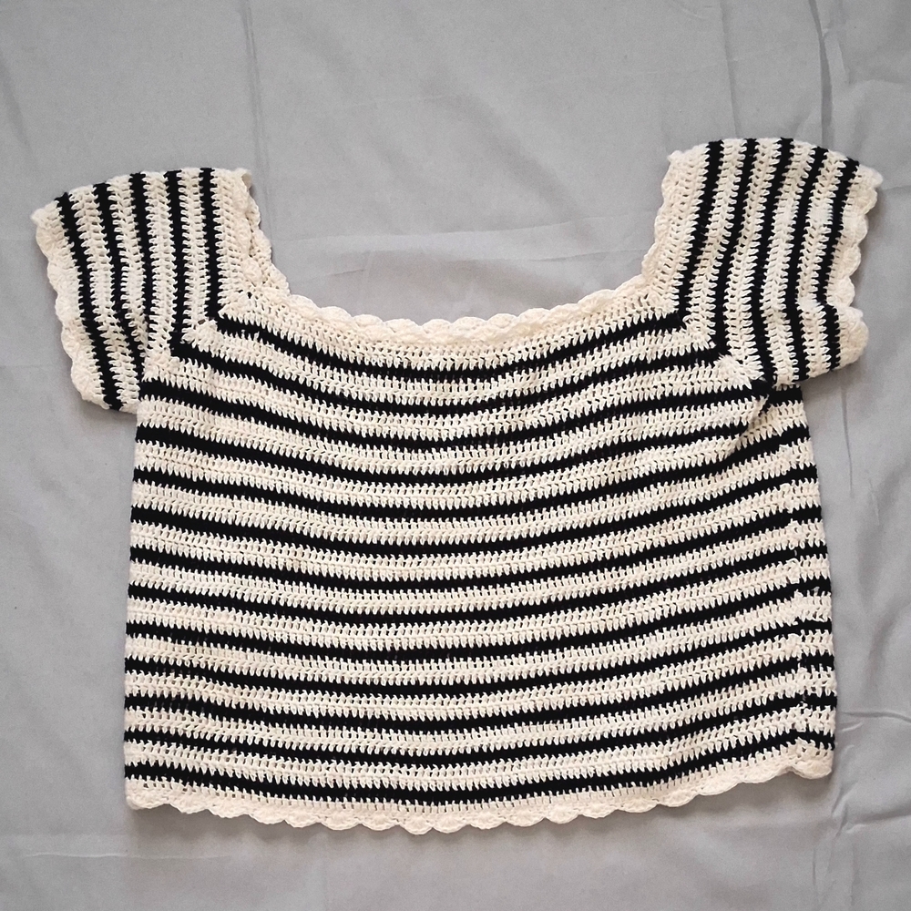 MNG Casual Handmade Crochet Striped Top | Women’s Medium | Black & Cream